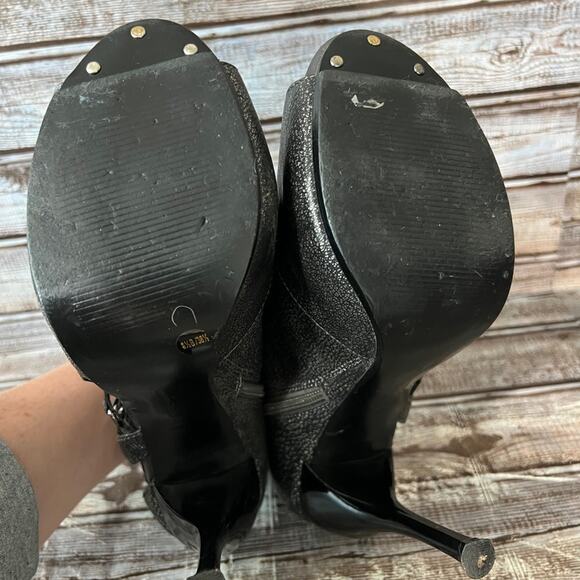 BCBGeneration Stiletto Open Toe Booties Size 8-1/2B 8.5 - Picture 5 of 5